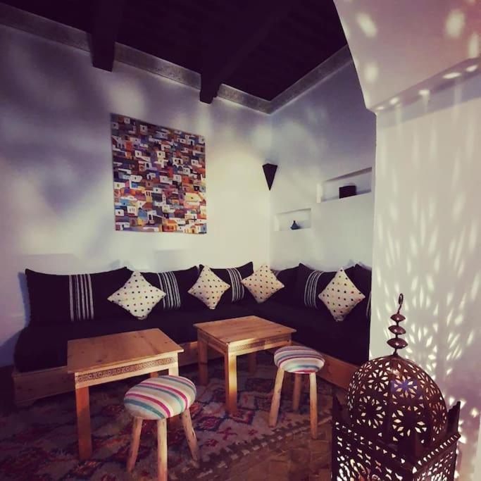 Charmant Riad Pour Familles Ou Groupes - Dar Mama Esauira Exterior foto